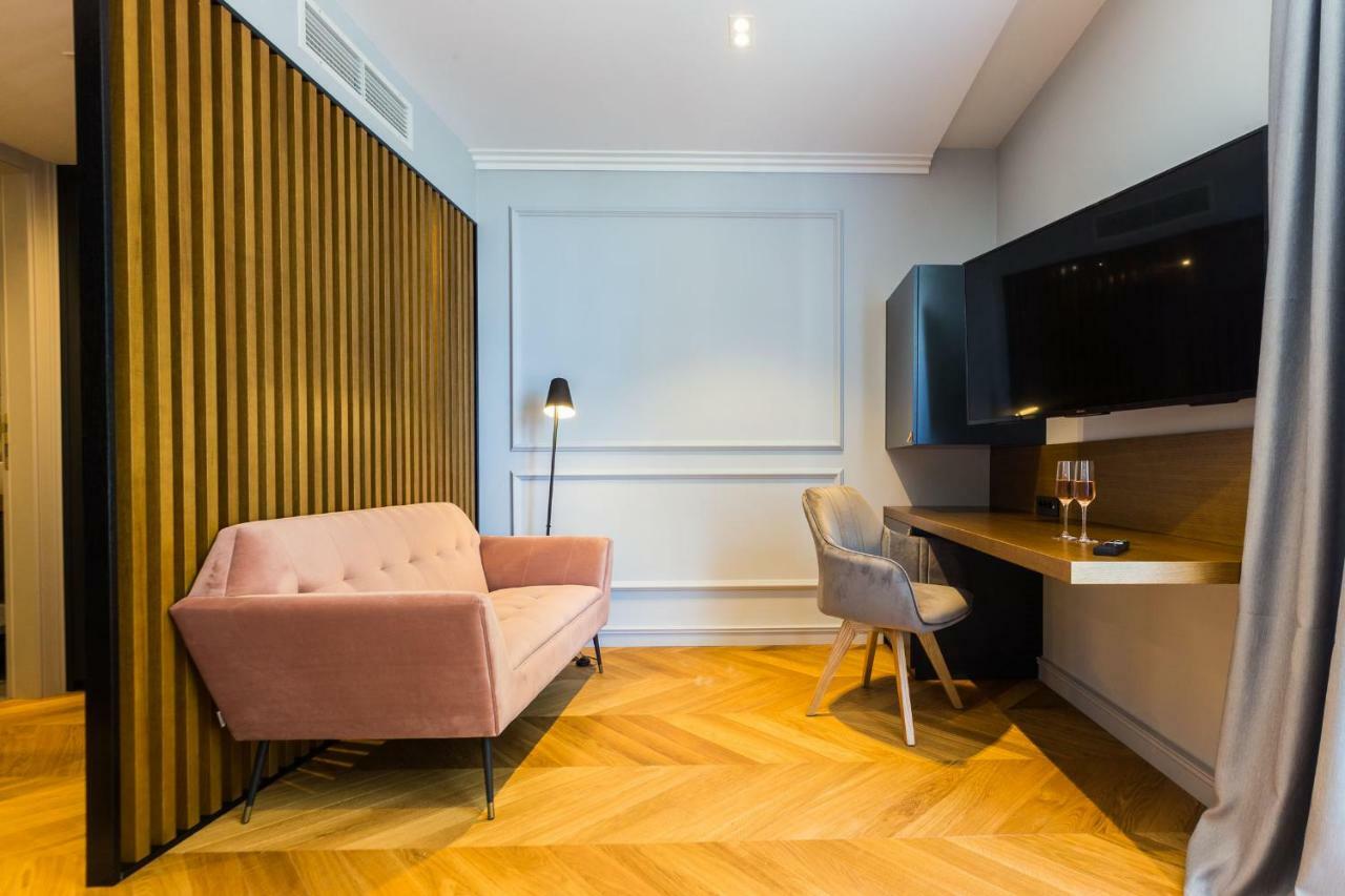 Muse Luxury Rooms ザダル エクステリア 写真